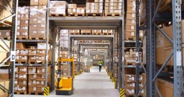 We are specialists for stocklots and leftovers - our central warehouse - WHC Tornesch